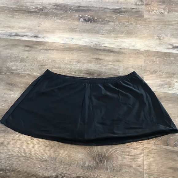 Coco Reef Bathing Suit 🩱 - Picture 3 of 7